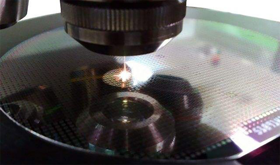 Laser application in the semiconductor industry