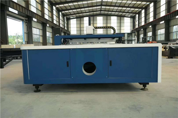 Fiber Laser Cutting Machine