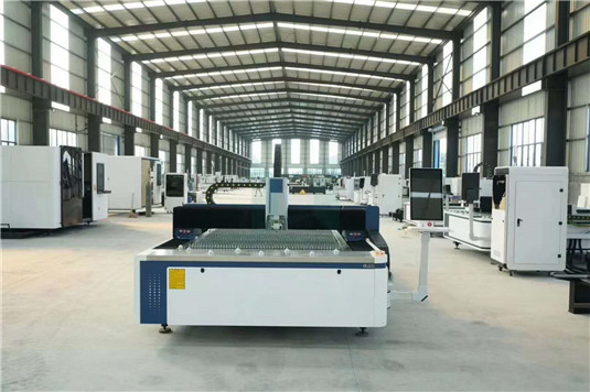 Fiber Laser Cutting Machine